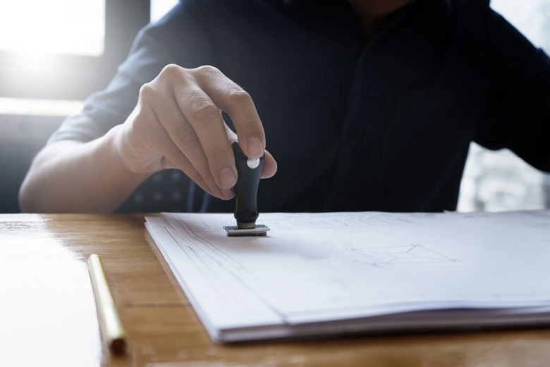 ¿Cuál es la diferencia entre licencia de apertura y actividad?