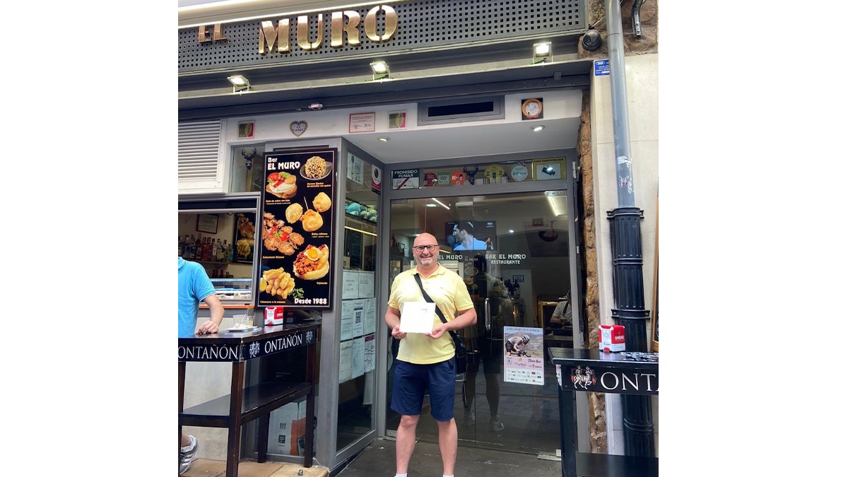 Entrevista a Adolfo Sáenz, hostelero y dueño del Restaurante El Muro