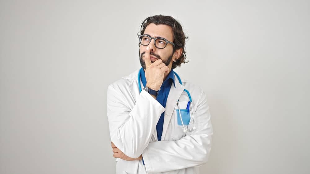 Autónomo MEL o RETA ¿Cómo cotizar siendo médico?