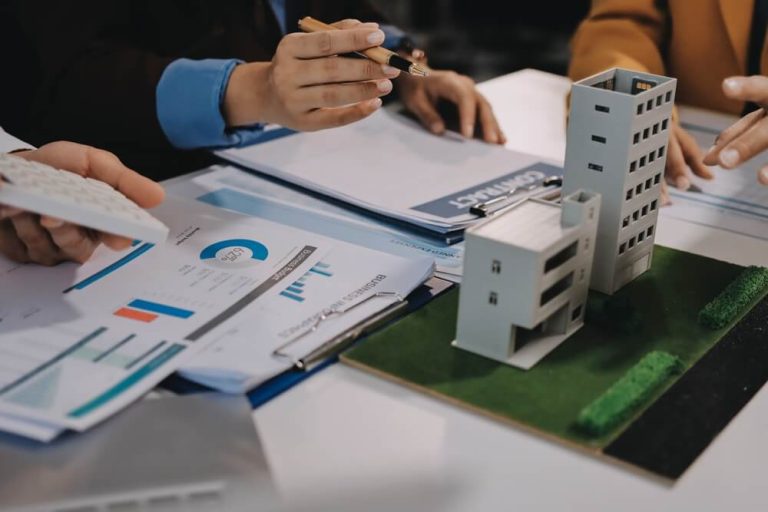 Cómo conseguir clientes siendo arquitecto autónomo en 2026: estrategias que funcionan