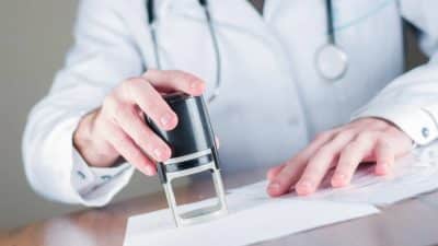 Obligaciones fiscales de un médico autónomo en 2026: claves y consejos prácticos