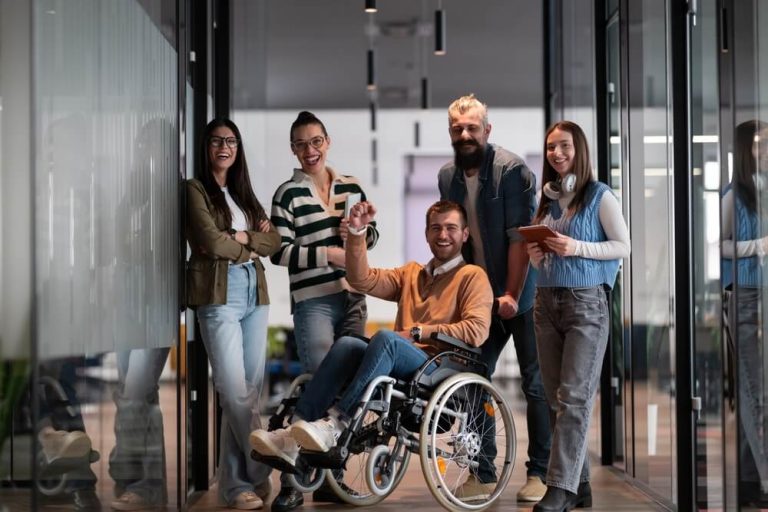 Autónomos con discapacidad: ayudas, derechos y recursos para impulsar tu actividad profesional en 2026
